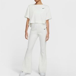 NWT Nike Women's Ivory ribbed Flare Pants Extra Small XS Stretch bell bottoms